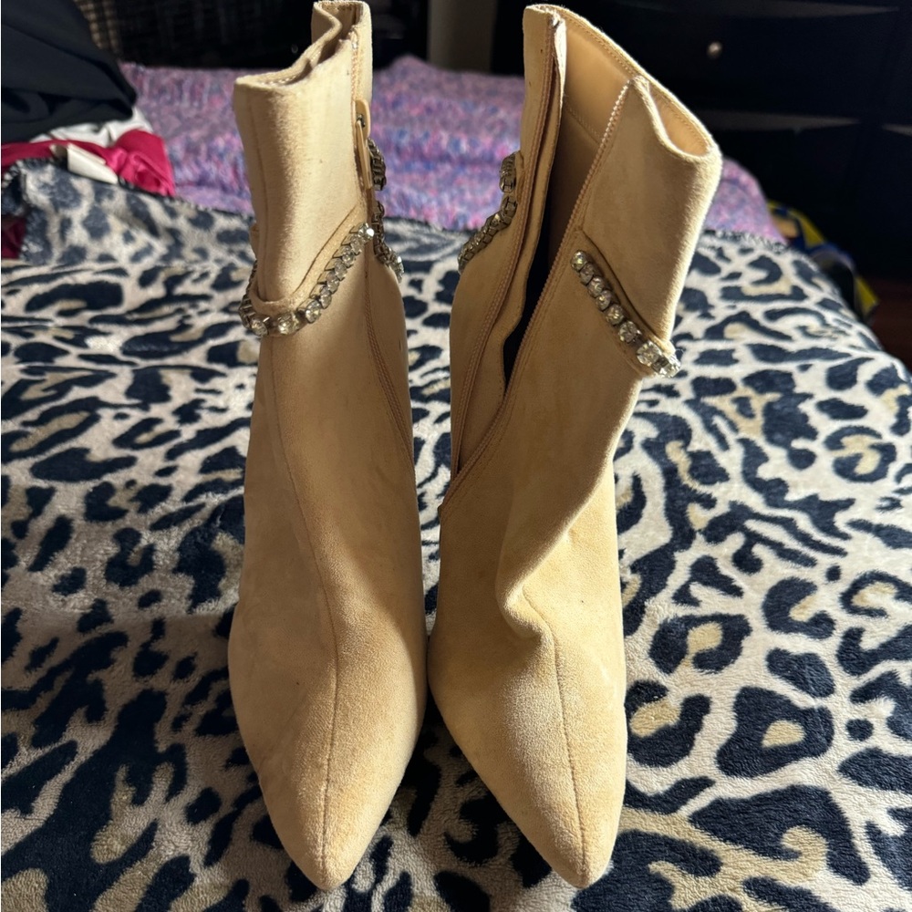 Boot heels